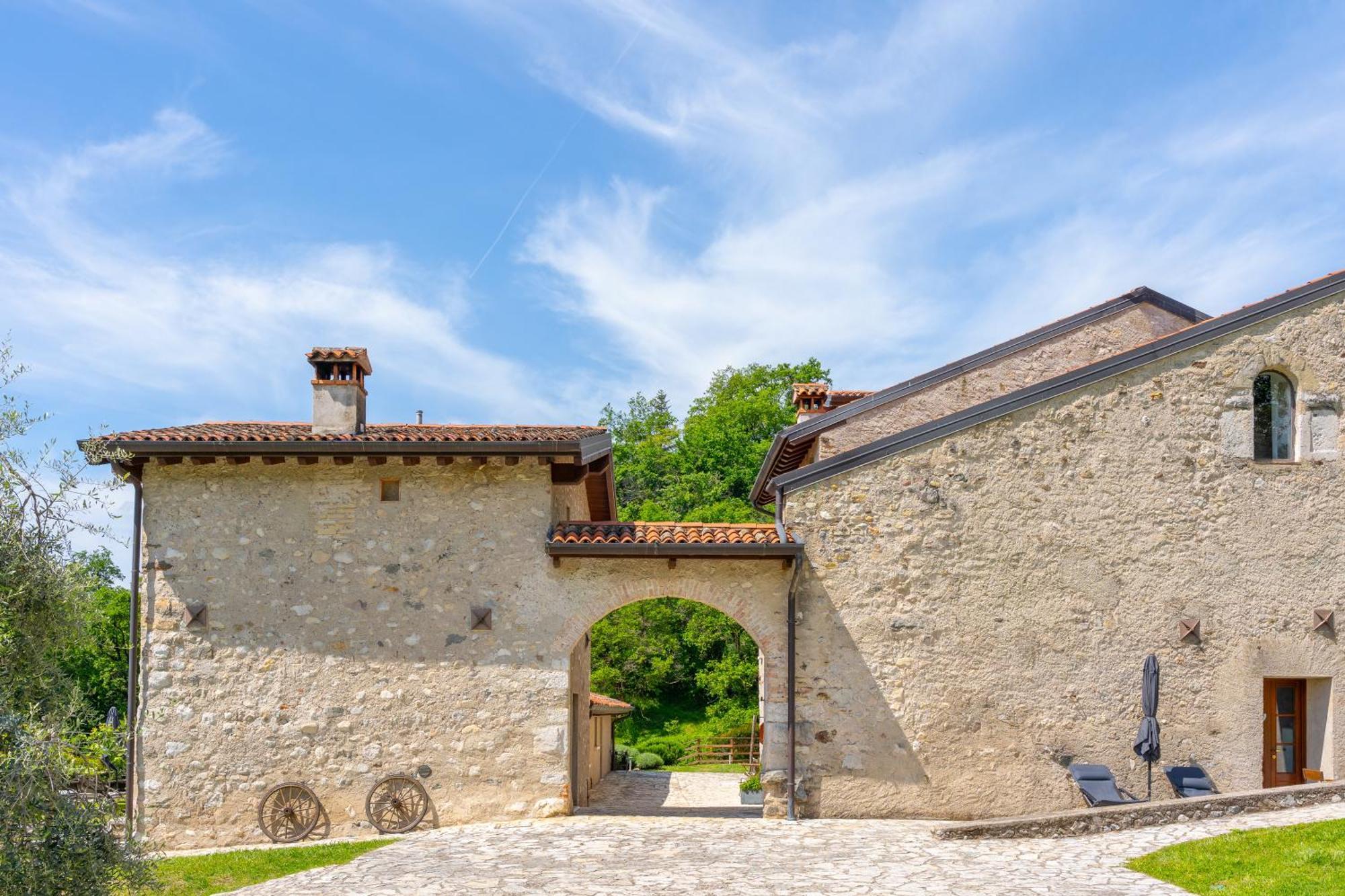 Premignaga Natural Home Gardone Riviera Exteriör bild